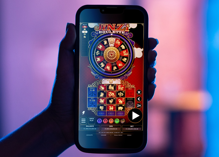 <span style="color:#fff;">Everi way you want to play</span>